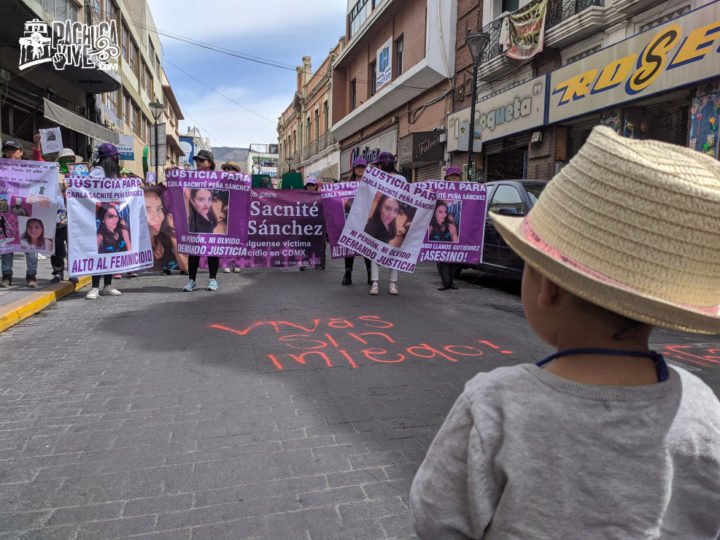 Miles de mujeres marchan en Pachuca para hacer oír su voz