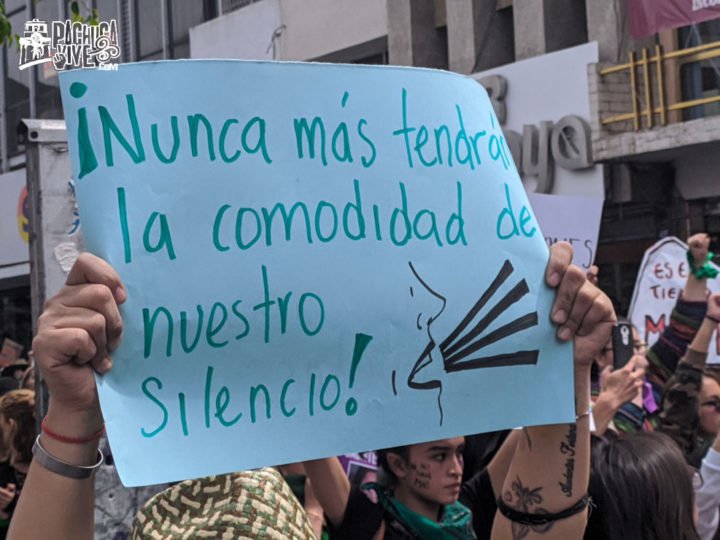 Miles de mujeres marchan en Pachuca para hacer oír su voz