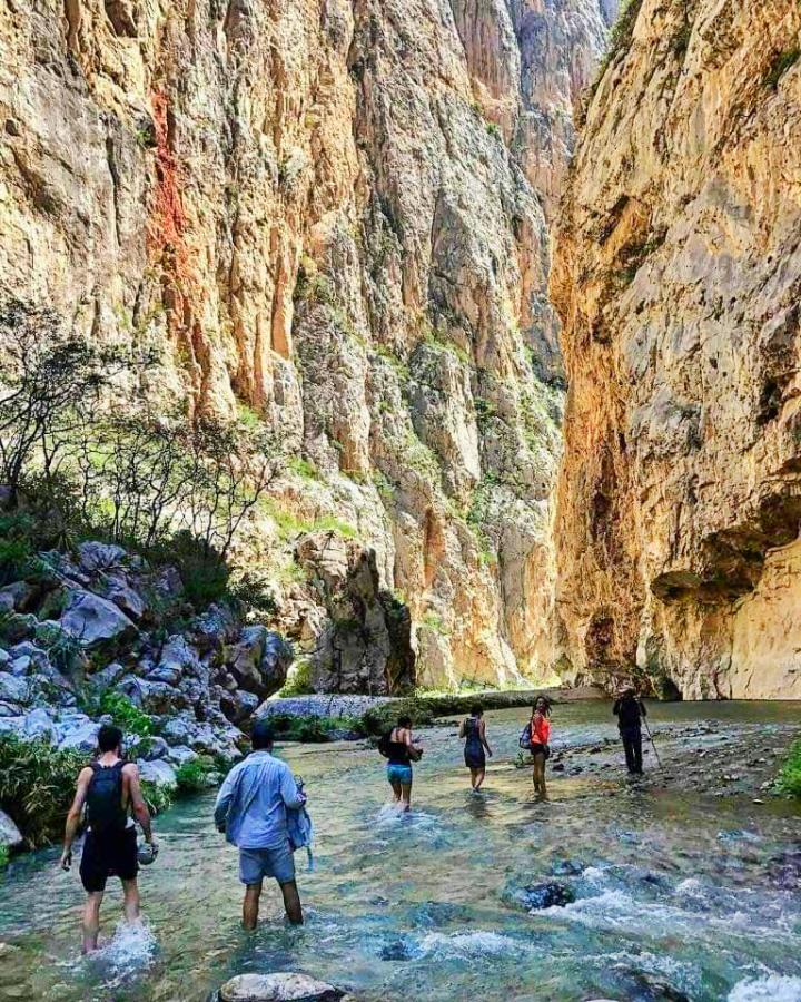 Xajhá: el paraíso de aguas termales escondido entre cañadas y grutas en Hidalgo