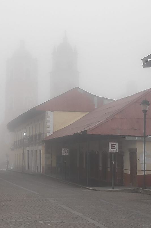 #Galería: Entre nubes, las postales que dejó el clima en Real del Monte