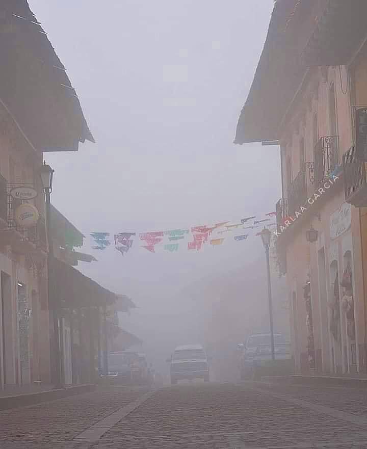 #Galería: Entre nubes, las postales que dejó el clima en Real del Monte