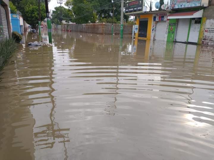 #FotosYVideo: Otra vez emergencia en Tula; río vuelve a desbordarse