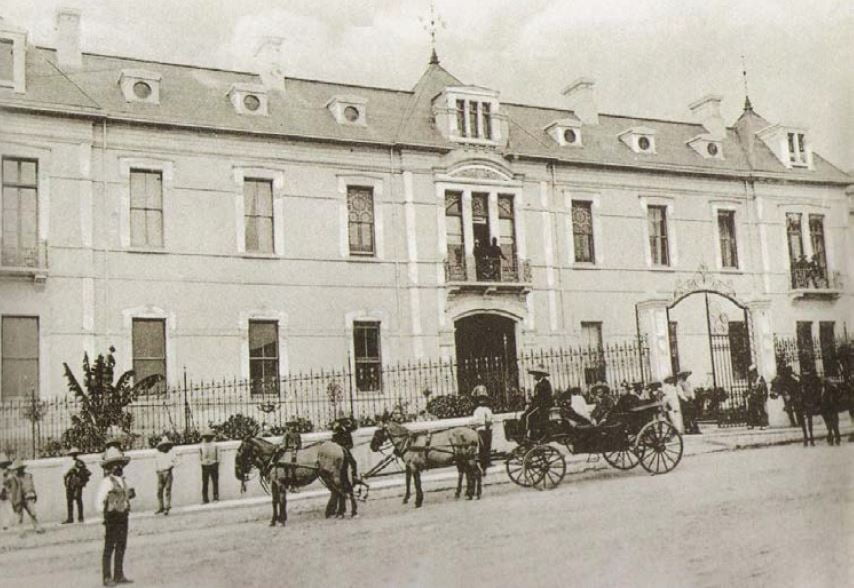 Casa Rule de Pachuca cumple 125 años y lo festejamos con estas fotos históricas