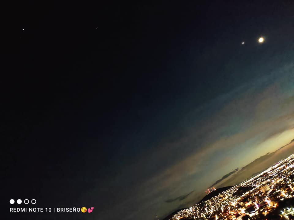 #Fotos: Así se vio en Pachuca la conjunción de la Luna y Venus