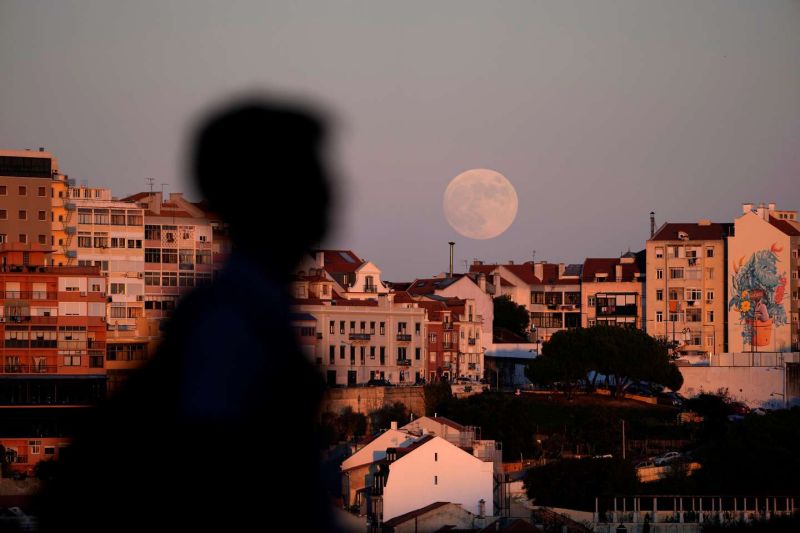 #Fotos: Así se vio el eclipse de Luna en México y en varias partes del mundo