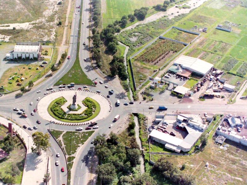 #Fotos: De glorieta a puente atirantado, la "24 horas" de Pachuca a través del tiempo