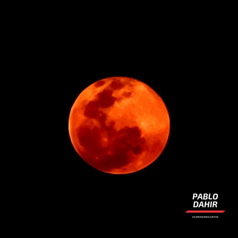 #Galería: Así se vio el eclipse de Luna de sangre en Pachuca