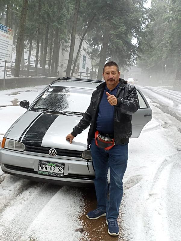 Granizada tiñe de blanco a municipios de Hidalgo dejando estas postales