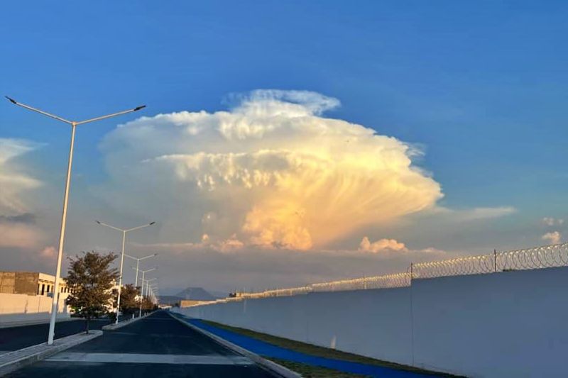 La impresionante nube tipo explosión que se vio en Pachuca y alrededores