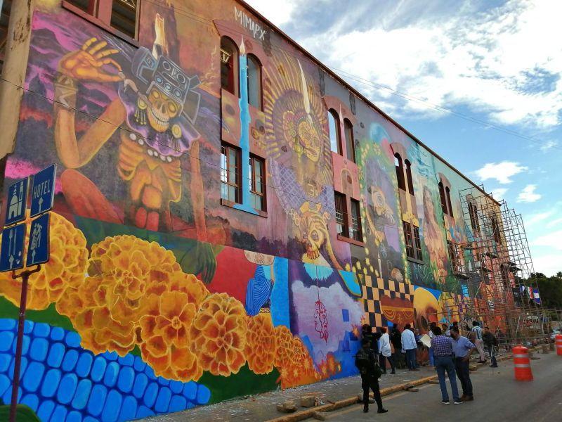 Así luce el mural más grande de Hidalgo; está dedicado al Xantolo