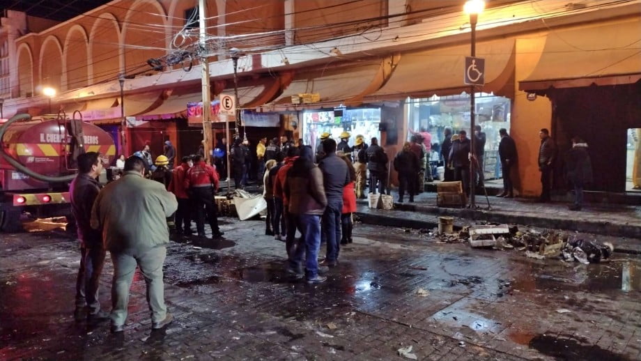 Explota pirotecnia en el Mercado Primero de Mayo de Pachuca | video