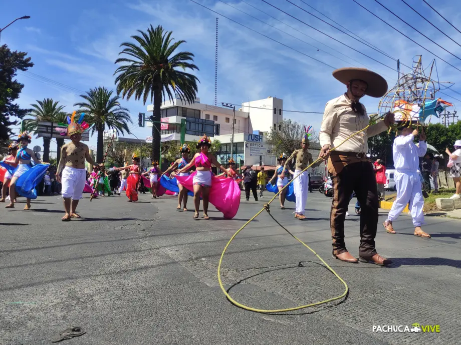 Hidalgo está de Carnaval: así se viven los carnavales en Pachuca | fotos y video