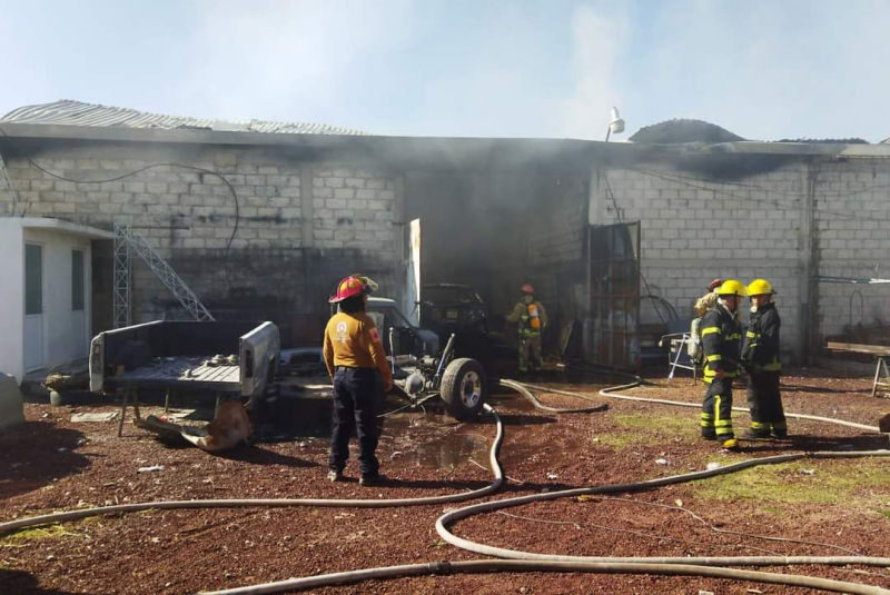 #Incendio🔥Se quema bodega en la Pachuca - Ciudad Sahagún