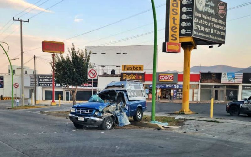 Accidentado lunes en la Supervía Colosio de Pachuca: dos percances y un motociclista fallecido