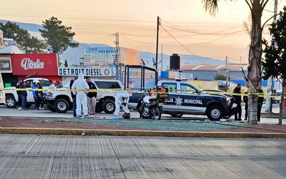 Accidentado lunes en la Supervía Colosio de Pachuca: dos percances y un motociclista fallecido