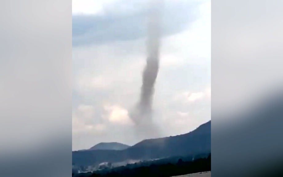 Reportan formación de tornado en Hidalgo | VIDEO