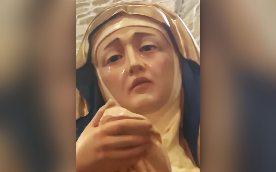 #Video: Afirman que estatua de la Virgen María lloró durante ceremonia en catedral de Hidalgo