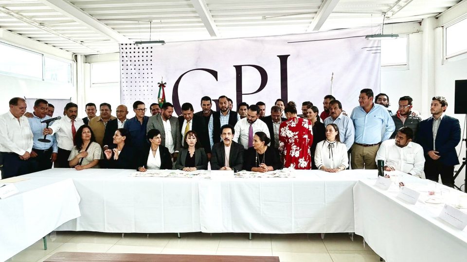 Hay nuevo grupo político de Hidalgo: Omar Fayad encabeza lanzamiento de GPI