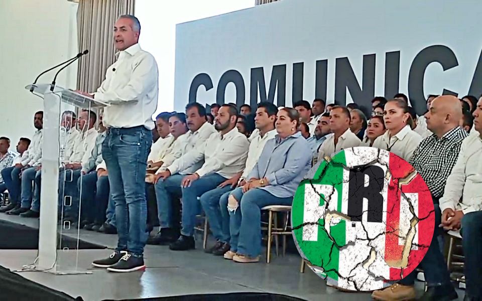 ¡Se desmorona el PRI! 15 alcaldes, incluido el de Pachuca, y 70 funcionarios renuncian al partido