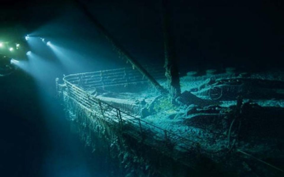 Anuncian "pérdida catastrófica" del submarino desaparecido del Titanic y dan por muertos a tripulantes