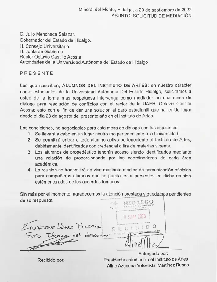 Julio Menchaca atiende solicitud de estudiantes y acepta intervenir en conflicto de la UAEH