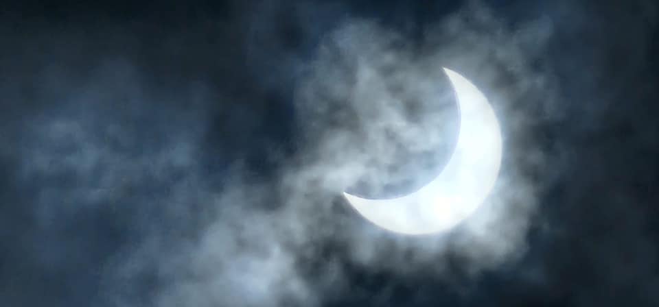 #Galería 🌙 Así se vio el Eclipse Solar en Pachuca y Huasca