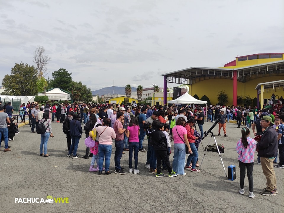 #Galería 🌙 Así se vio el Eclipse Solar en Pachuca y Huasca