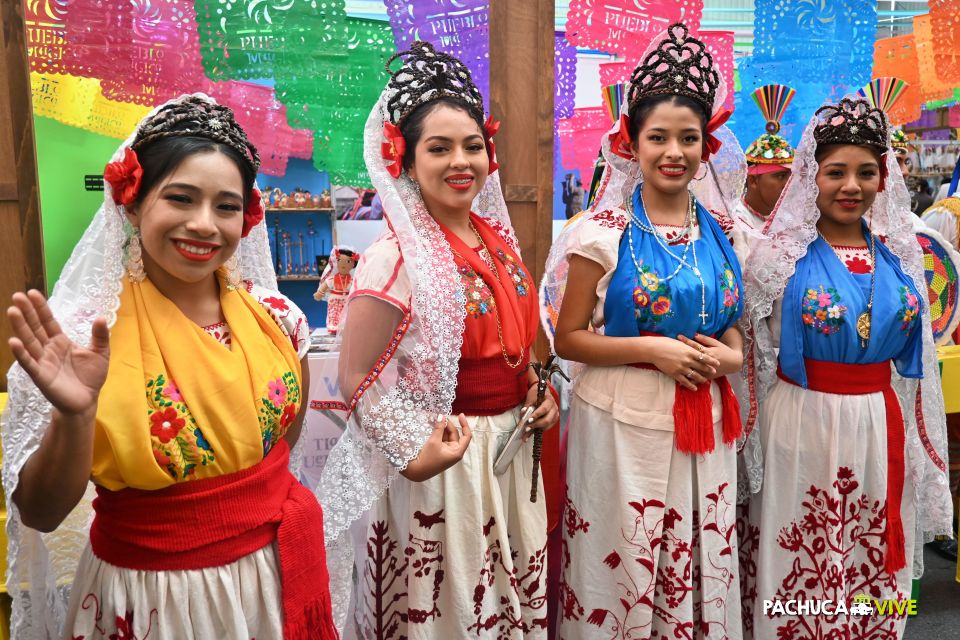 Rostros, trajes y color: galería del Tianguis de Pueblos Mágicos 2023 en su primer día