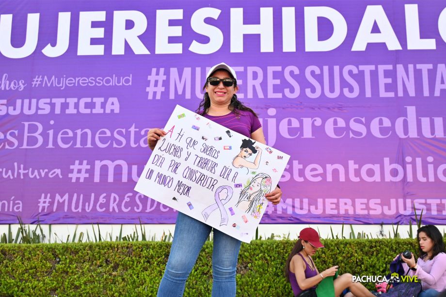 ¡Miles! Así se vivió la marcha 8M en Pachuca | Fotos y video