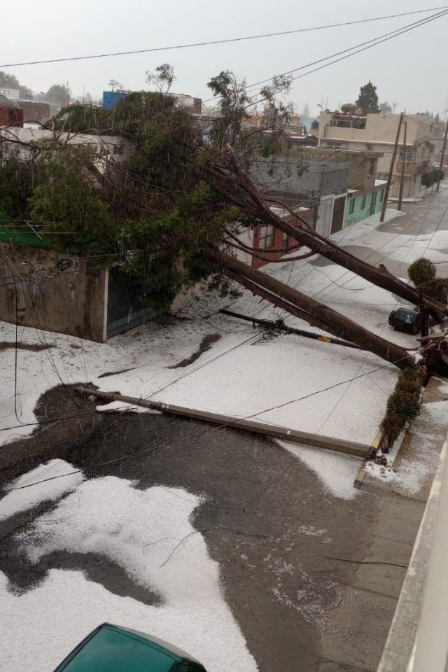 ¡Impresionante! Intensa granizada se desata en Puebla dejando gruesa capa de hielo y devastación | FOTOS y VIDEO