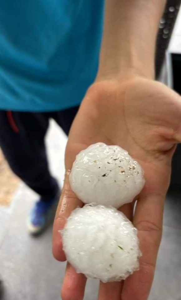 ¡Gigantes! Cae granizo casi del tamaño de pelotas de beisbol en Pachuca | FOTOS