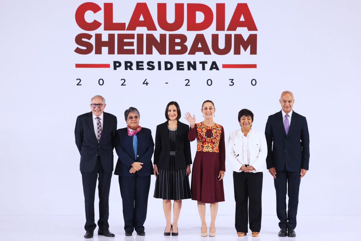 Claudia Sheinbaum presenta a otros cinco integrantes de su gabinete