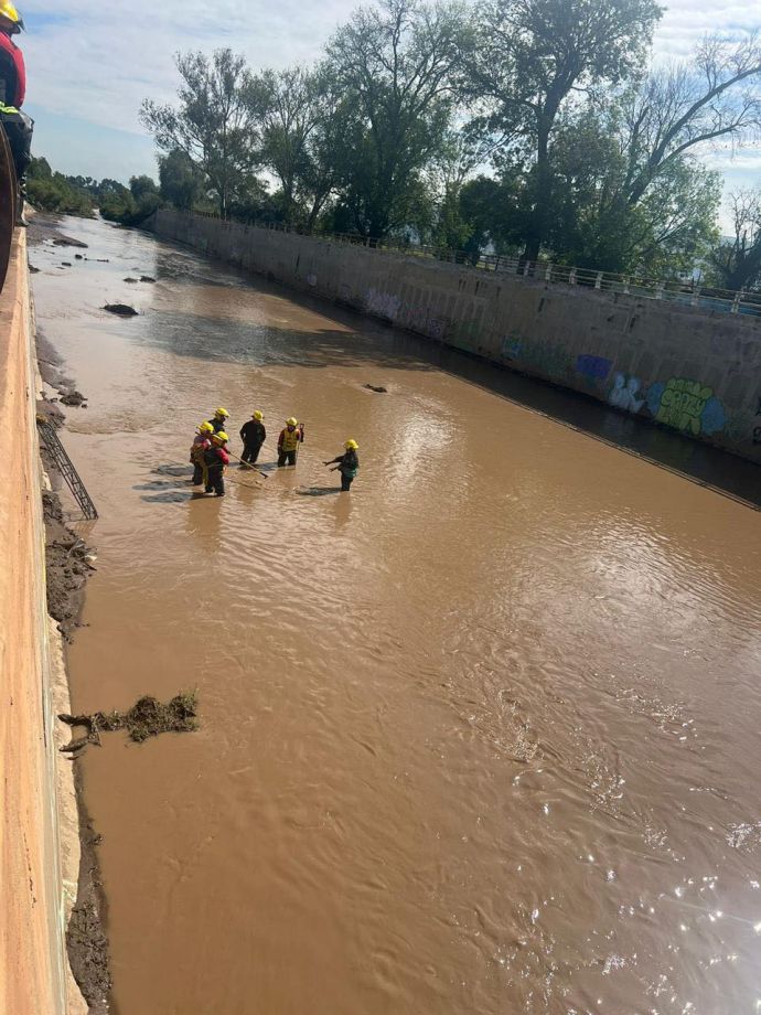 Localizan cadáver de persona que fue captada luchando por su vida en río de Tulancingo