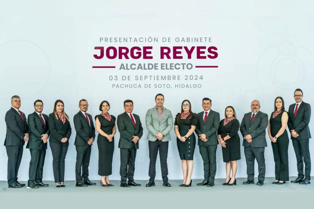 Presenta Jorge Reyes su gabinete para la administración municipal de Pachuca