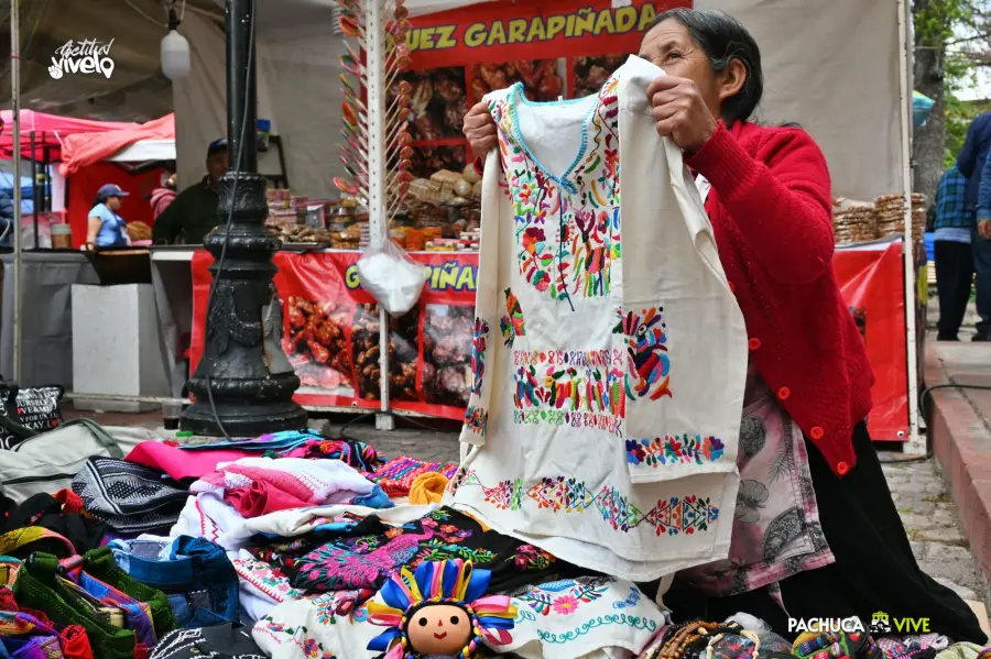 Sí hay Feria Tradicional San Francisco en Pachuca; ya inició